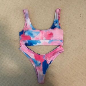 Tie Dye Bikini!